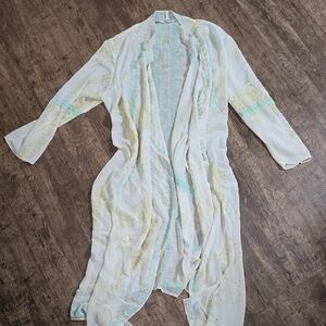 IVY JANE Floral Sheer Kimono One Sz 42"